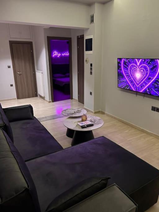 Angies Ledsigns Apartment Thessaloniki Exterior foto